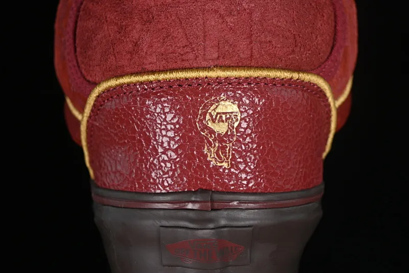All categories Vans Vans series Vans Mid Vans Knu Mid Vans official Zodiac series-Year of the Dragon limited edition mid-top bread shoes VN000E56D38
